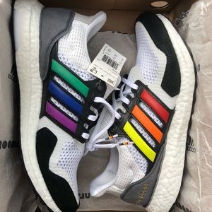 Adidas Ultraboost S&L PRIDE
